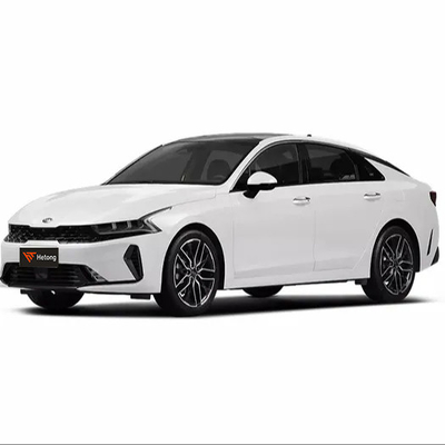 KIA K5 380GT Line Flagship 2.0t Verplasing Benzine 5 zitplaatsen Sedan met 2.0t Motor