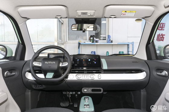CHANGAN Lumin2022 301Km Sweet Long Battery Life Wit/blauw 4 zitplaatsen Auto Voertuig
