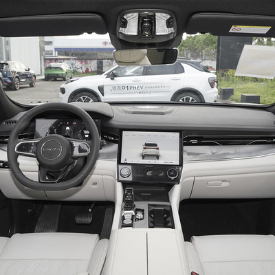 Linker stuur Lynk Co 09 Feb 2023 2.0Td Em-P Voyage Edition Am Zes zitplaatsen elektrische auto