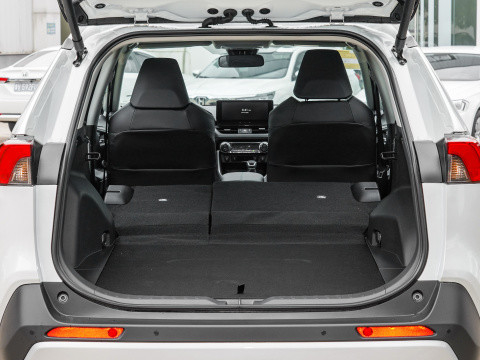 4600x1855x1685 ToyotaRav4 2023 auto Dubbelmotor E Links stuur SUV Auto Elektrische auto's