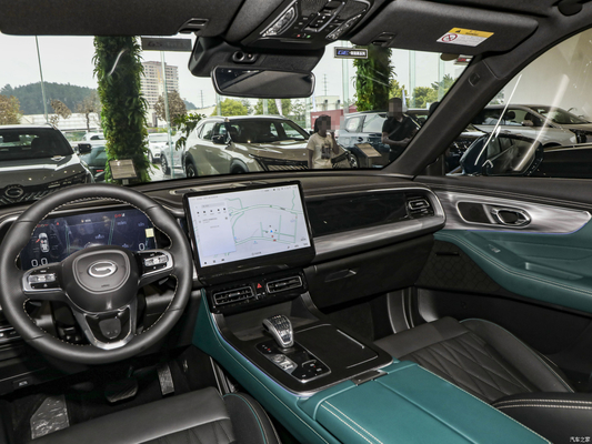 2023 Gac Trumpchi Gs8 7 zitplaatsen 8 versnellingen SUV Benzine auto's Gebruikte auto's