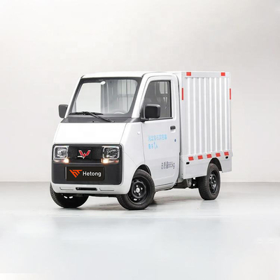 Groene en roze Wuling E10 EV Express Speciale elektrische auto voor levering van energiewagens