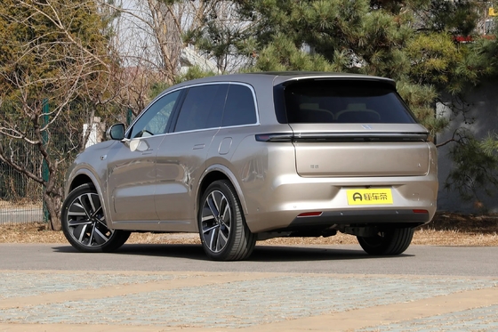 6.5 uur snelle oplaadtijd Li One L8 Max elektrische SUV met Ternary Lithium batterij in 2023