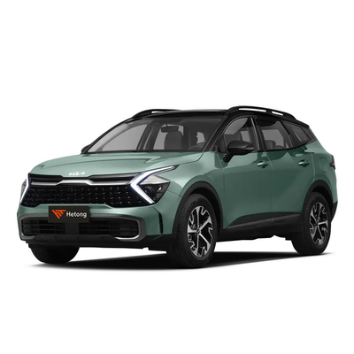 2022 Kia Lion Platinum Endurance 210 Hybrid SUV met laag brandstofverbruik en LED-daglicht