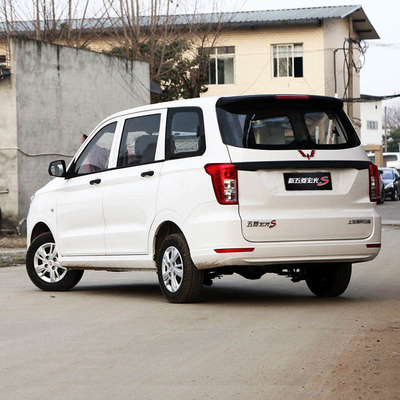 Levering LHD Wuling Glory V Minibus Benzine 1.5L High Speed 100km/h Handmatige versnellingsbak