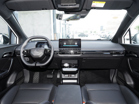 2022 MG Mulan 520Km Deluxe Energy Vehicle met hoge snelheid en 250 N.m maximaal koppel