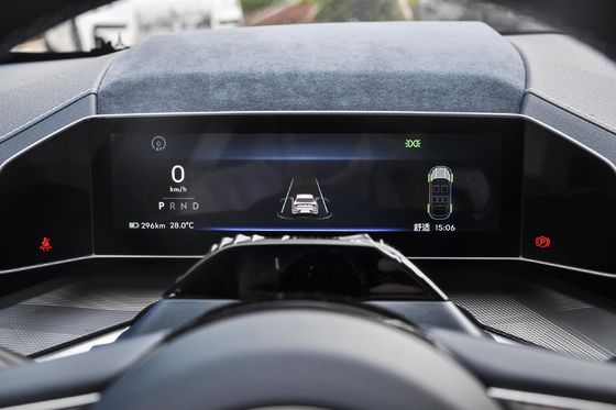 Op maat gemaakte rode/blauwe energievoertuigen Zeeker 001 Elektrische auto's met 616 km geïntegreerde kilometers