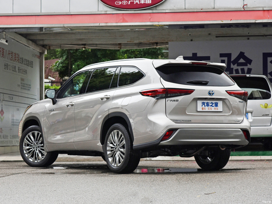 Toyota Crown Kluger 2.5l Hev All-wheel-drive hybride auto's met maximale snelheid 180km/h