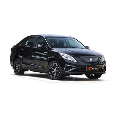 Dongfeng Fengxing S50 T1 T5 E1 M5 5 zitplaatsen 415km Pure Electric Sedan 4705*1790*1540mm