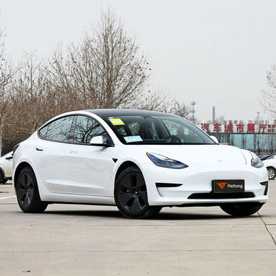 Op maat gemaakte 4-deurs 5-zits Sedan Tesla Model 3 redelijk hoge snelheid EV met 5 zitplaatsen