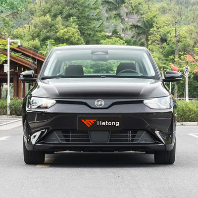 2022 WM Motor E.5 Smart Vierdeurs Vijfzits Energievoertuig met lange levensduur van de batterij