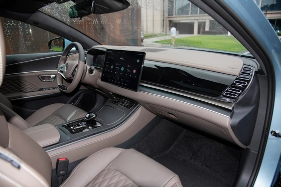 s 2023 High Speed Electric SUV met 4-deurs carrosserie structuur en maximaal vermogen 228-517
