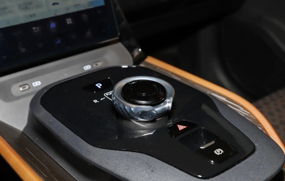 2023 Toyota BZ3 616km Gebruikte auto's 4X4 AWD 5 zitplaatsen elektrische voertuigen gemaakt in kopers