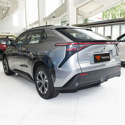 2023 Toyota BZ4X elektrische auto met lengte breedte hoogte 4690x1860x1650