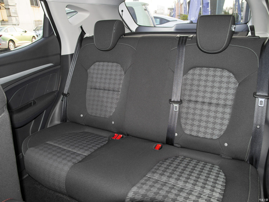 MG ZS 1.5L Automatische 5 deuren 5 zitplaatsen SUV Gebruikte auto's Hoge snelheid 170km/h Benzine Privéwagen