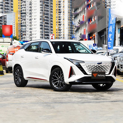 -Made in Changan oushang Z6 5-deurs 5-zits SUV wielbasis 1500-2000mm Euro VI benzine auto