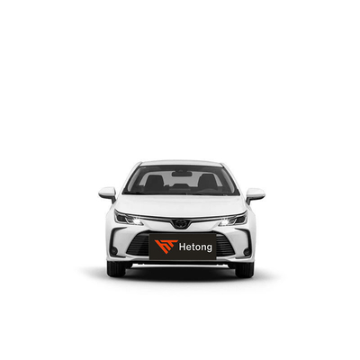 Links stuur Toyota Corolla Dual Engine Energy Cars voor woon-werkverkeer tegen betaalbare prijzen