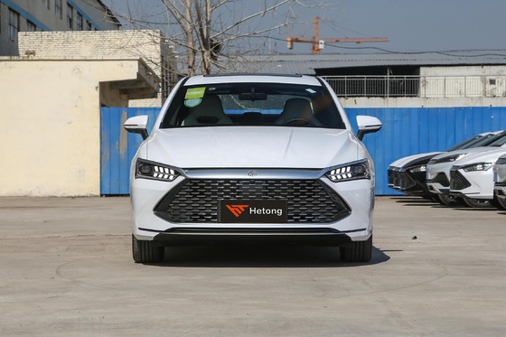 BYD Qing Plus DM-i55km EV 5 zitplaatsen Tweedehands auto's voor wereldwijde reizen en huishouden